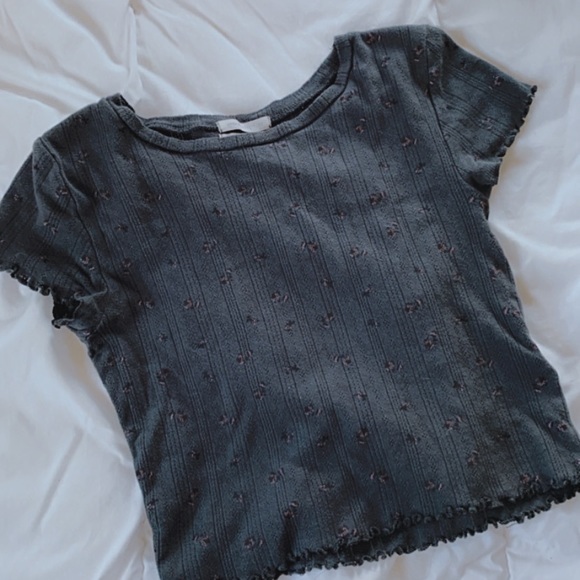 Urban Outfitters Tops - urban outfitters crop top